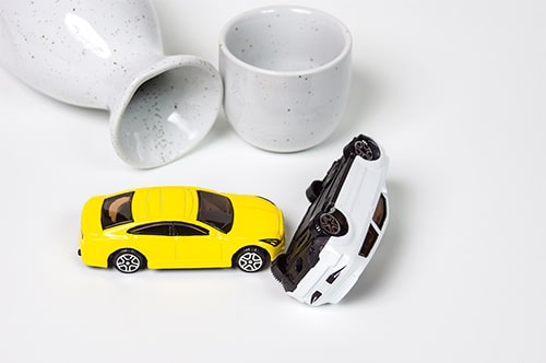 飲酒運転の追突事故被害に遭ったら？ 対処法や慰謝料について解...